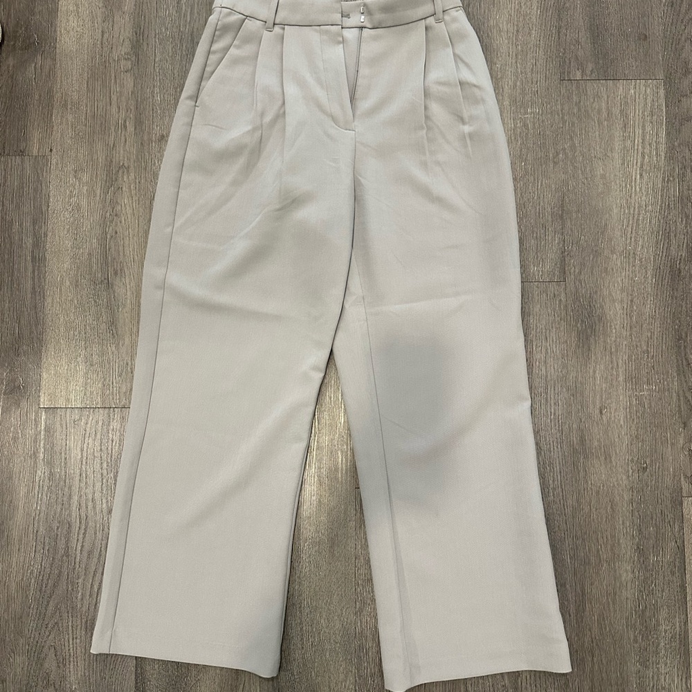 A&F Curve Love Tailored Grey Pants